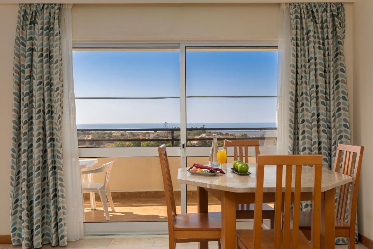 Interpass Vau Hotel Apartamentos Portimão Exteriér fotografie
